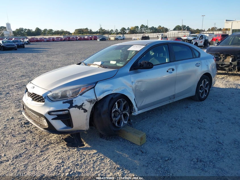 3KPF24AD3LE214490 2020 KIA FORTE photo no. 2