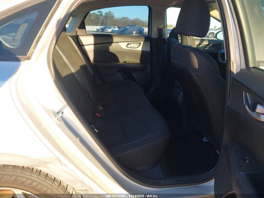 3KPF24AD3LE214490 2020 KIA FORTE photo no. 8
