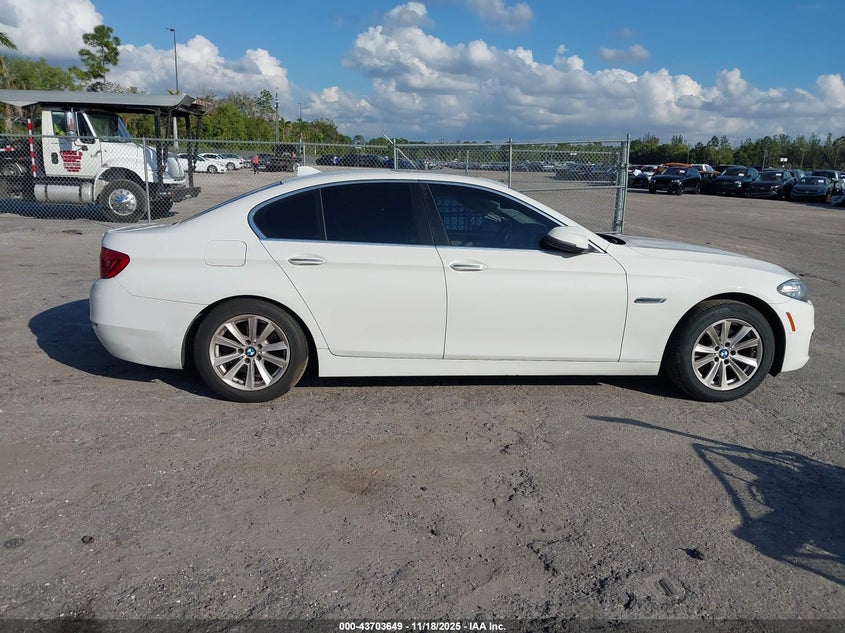 WBA5A5C50FD524884 2015 BMW 5ER photo no. 12