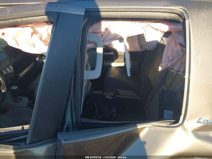 2007 Toyota Tundra Limited 5.7L V8 VIN: 5TFBV58117X031022 Lot: 43703724