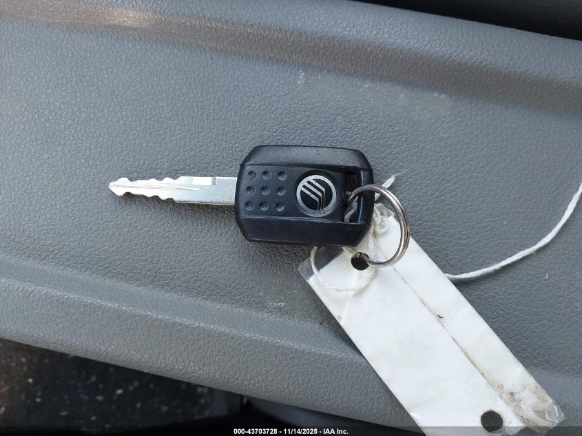 2004 Mercury Monterey VIN: 2MRDA20284BJ12977 Lot: 43703728