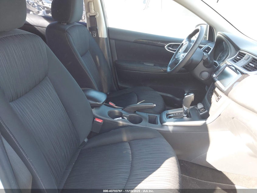 VIN 3N1AB7AP8KL602950 2019 NISSAN SENTRA SV