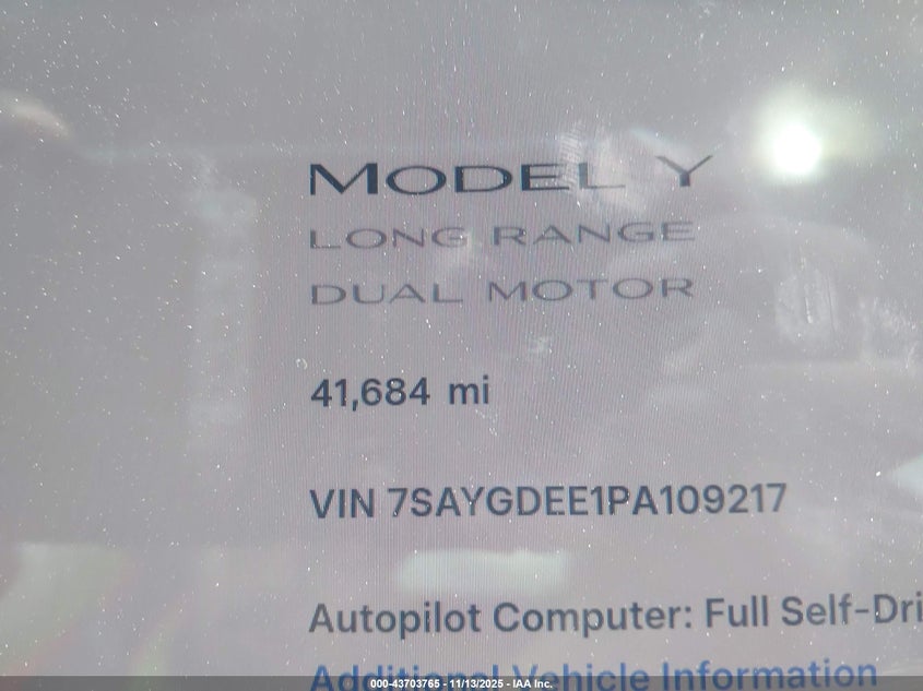 2023 Tesla Model Y Awd/Long Range Dual Motor All-Wheel Drive VIN: 7SAYGDEE1PA109217 Lot: 43703765