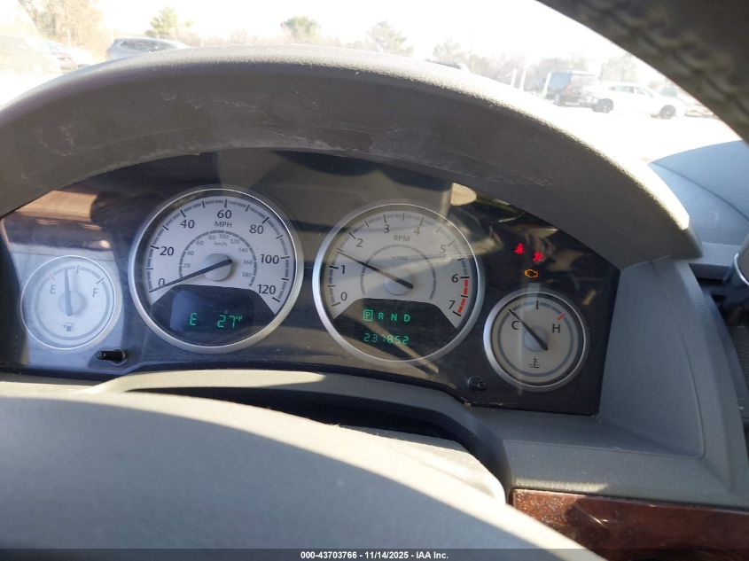 2010 Chrysler Town & Country Touring VIN: 2A4RR5D13AR266594 Lot: 43703766