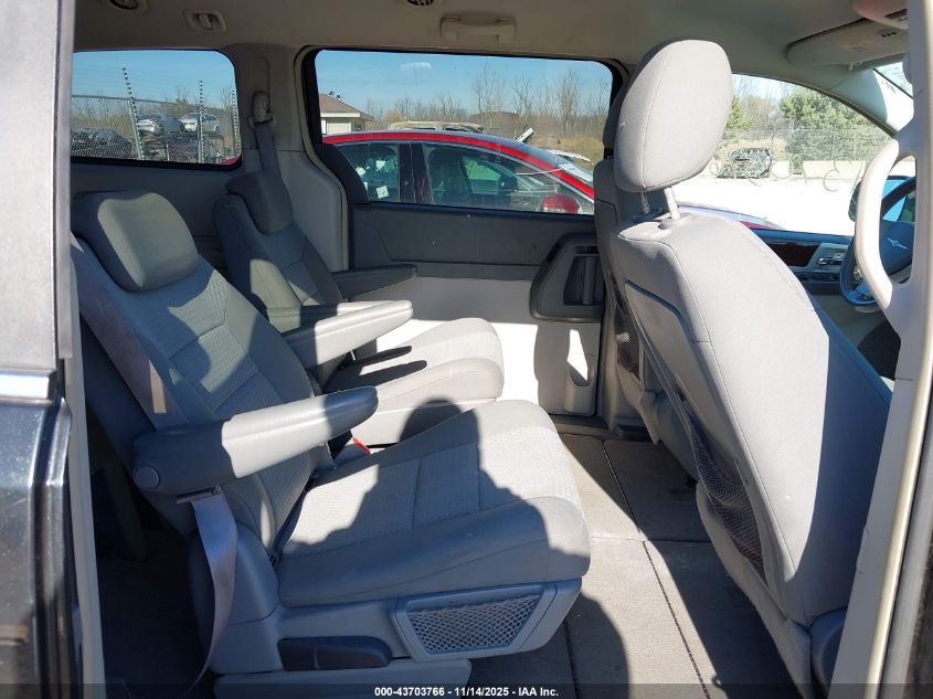 2010 Chrysler Town & Country Touring VIN: 2A4RR5D13AR266594 Lot: 43703766