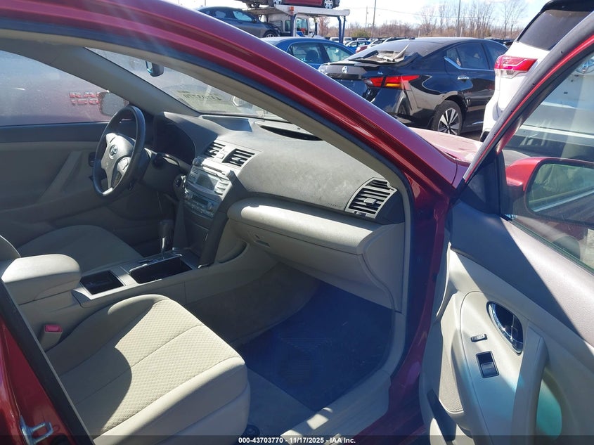 JTNBB46K773018258 2007 TOYOTA CAMRY photo no. 5