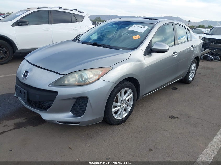 JM1BL1W79C1608365 2012 MAZDA 3 photo no. 2