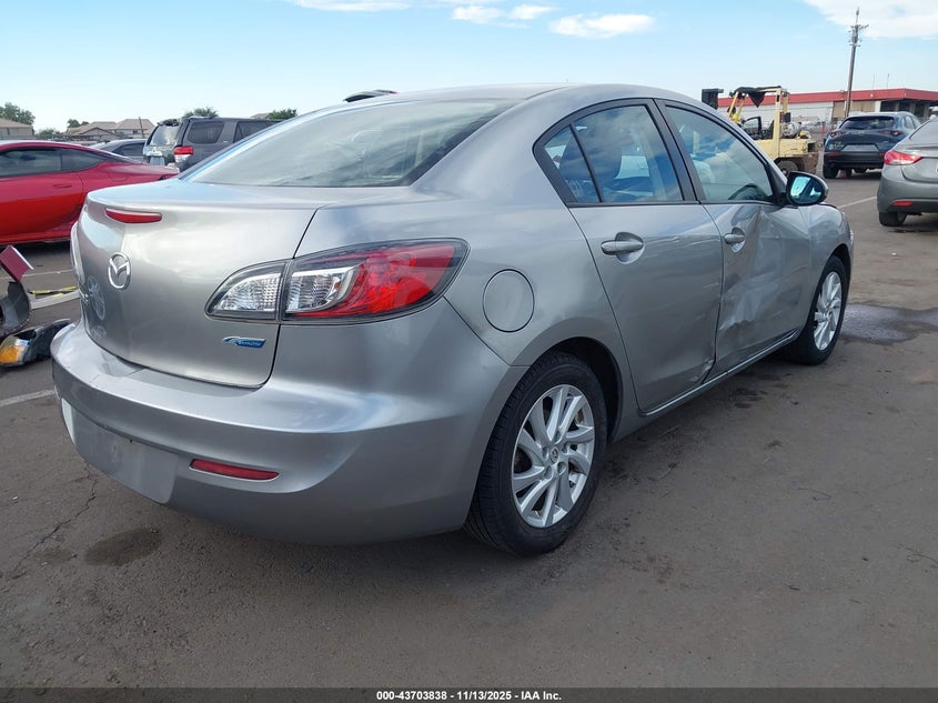 JM1BL1W79C1608365 2012 MAZDA 3 photo no. 4