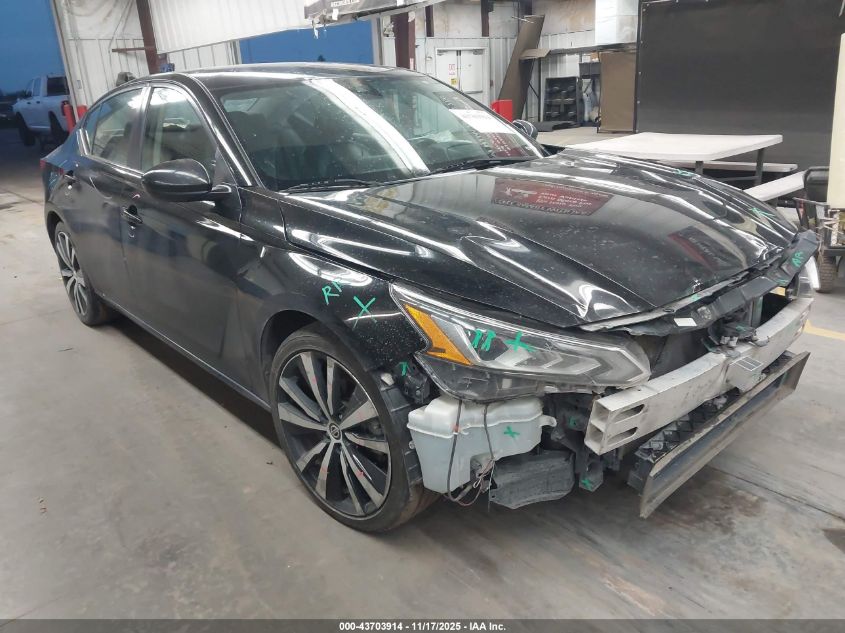 NISSAN ALTIMA SR FWD