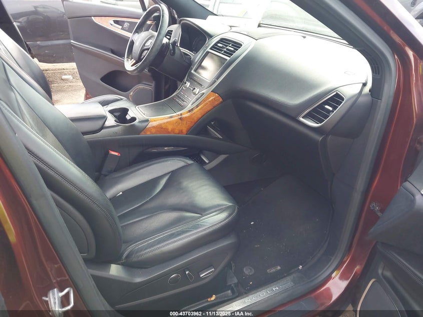 2LMTJ8KR3GBL21155 2016 LINCOLN MKX photo no. 5