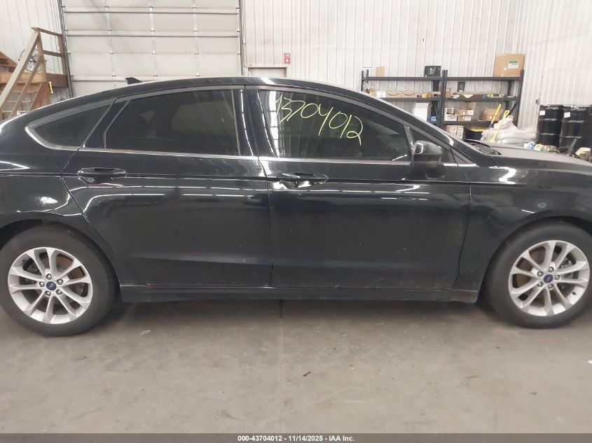 2019 Ford Fusion Se VIN: 3FA6P0HD4KR284092 Lot: 43704012