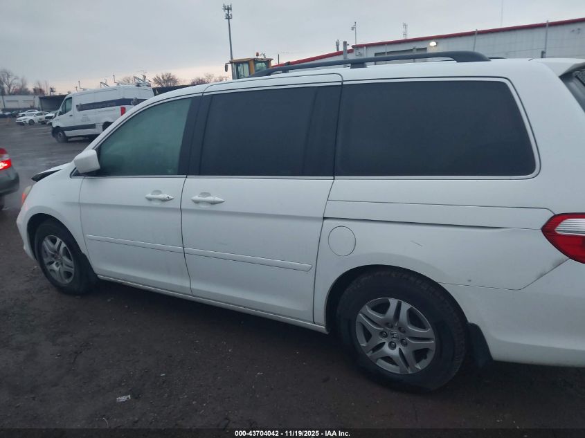 2005 Honda Odyssey Ex-L VIN: 5FNRL38655B411556 Lot: 43704042