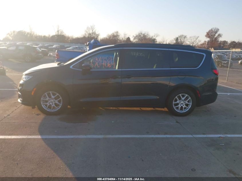 2022 Chrysler Pacifica Touring L VIN: 2C4RC1BG9NR158638 Lot: 43704064