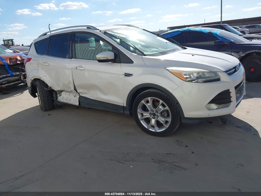 FORD ESCAPE TITANIUM