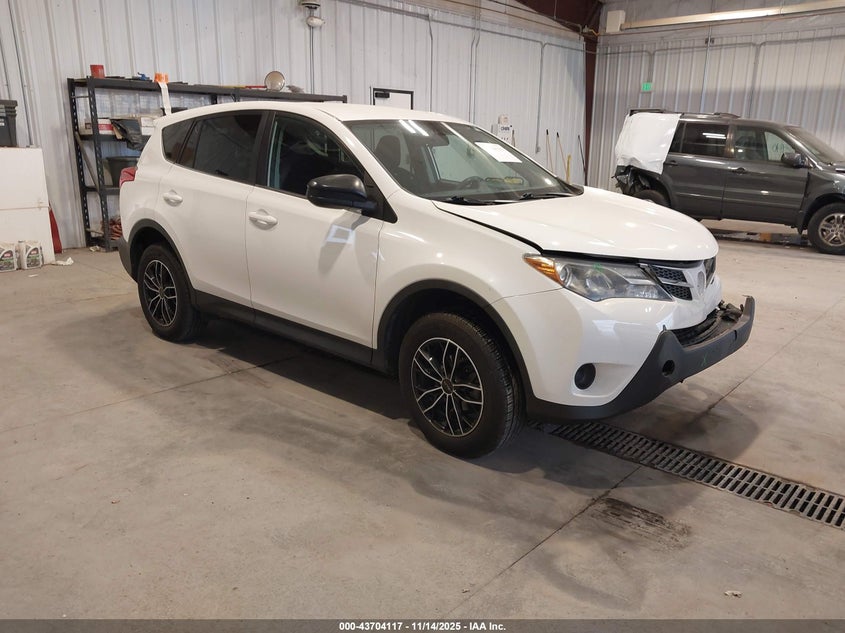 TOYOTA RAV4 LE