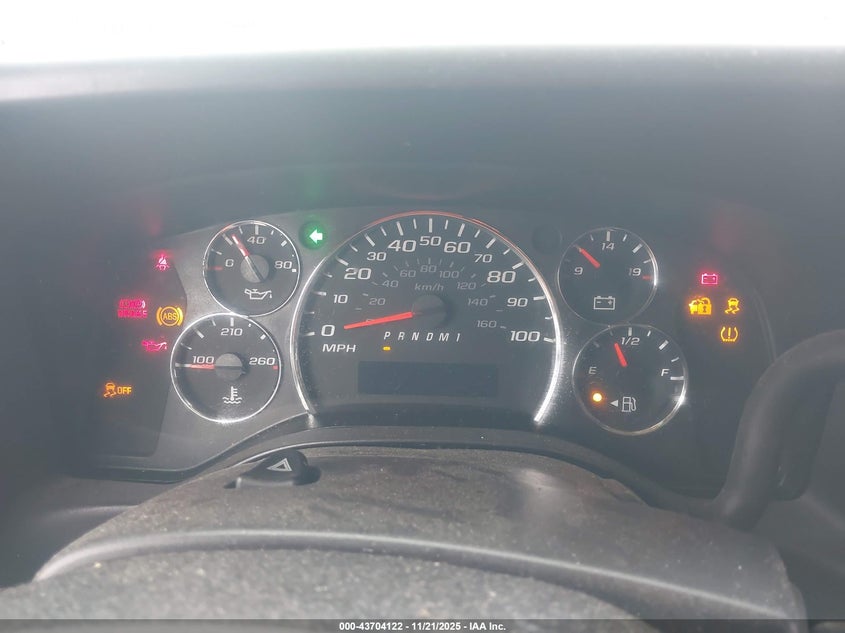 2018 Chevrolet Express 2500 Work Van VIN: 1GCWGAFBXJ1272569 Lot: 43704122