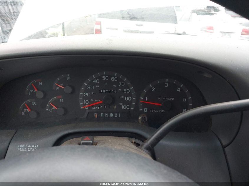 1997 Ford F-150 Lariat/Standard/Xl/Xlt VIN: 1FTDX1764VKA95736 Lot: 43704142