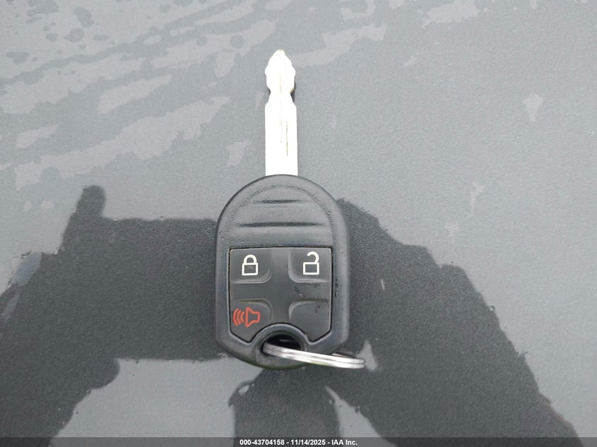 2008 Ford Taurus X Sel VIN: 1FMDK05W78GA04408 Lot: 43704158