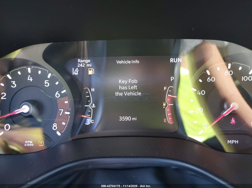 2025 Jeep Compass Limited 4X4 VIN: 3C4NJDCN9ST613788 Lot: 43704175