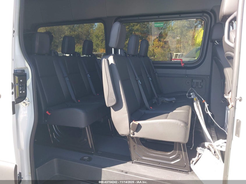 2025 Mercedes-Benz Sprinter 2500 Standard Roof 4-Cyl Diesel VIN: W1Z4KFHY3SP761664 Lot: 43704242