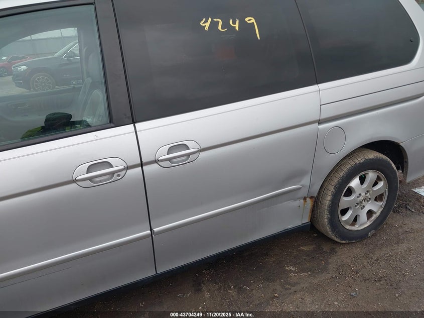 5FNRL18913B145559 2003 HONDA ODYSSEY photo no. 6