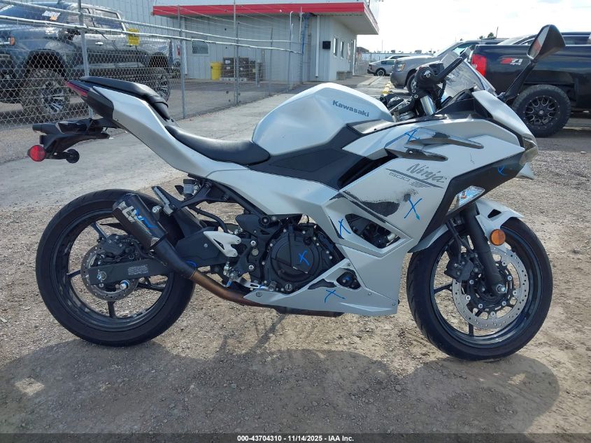 2025 Kawasaki Ex500 VIN: ML5EXGG1XSDA64516 Lot: 43704310