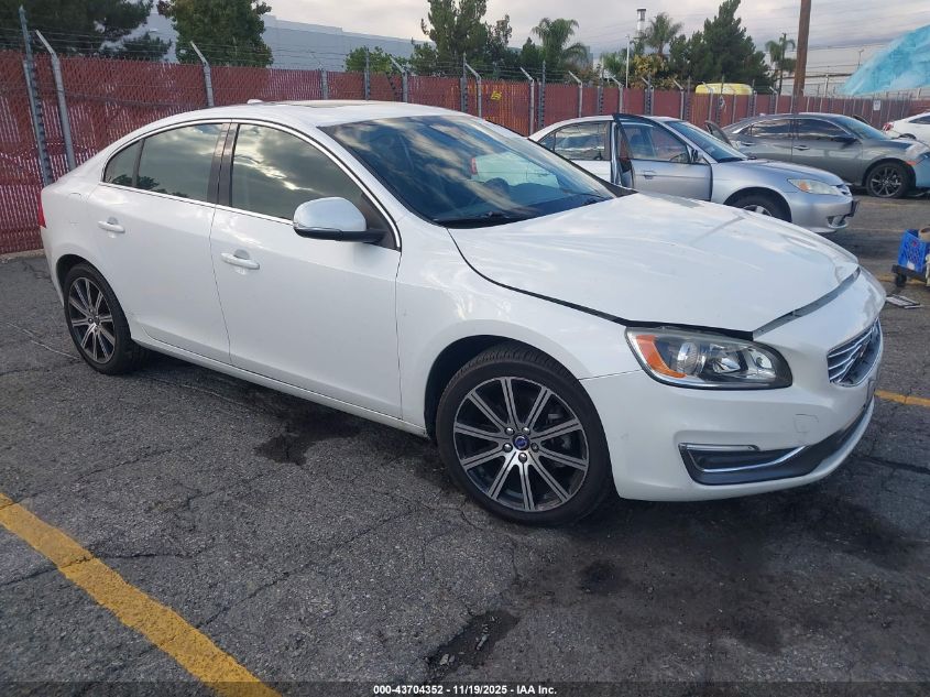 VOLVO S60 T5 DRIVE-E PREMIER