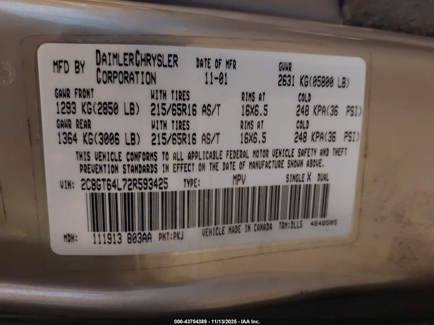 2002 Chrysler Town & Country Limited VIN: 2C8GT64L72R593425 Lot: 43704389