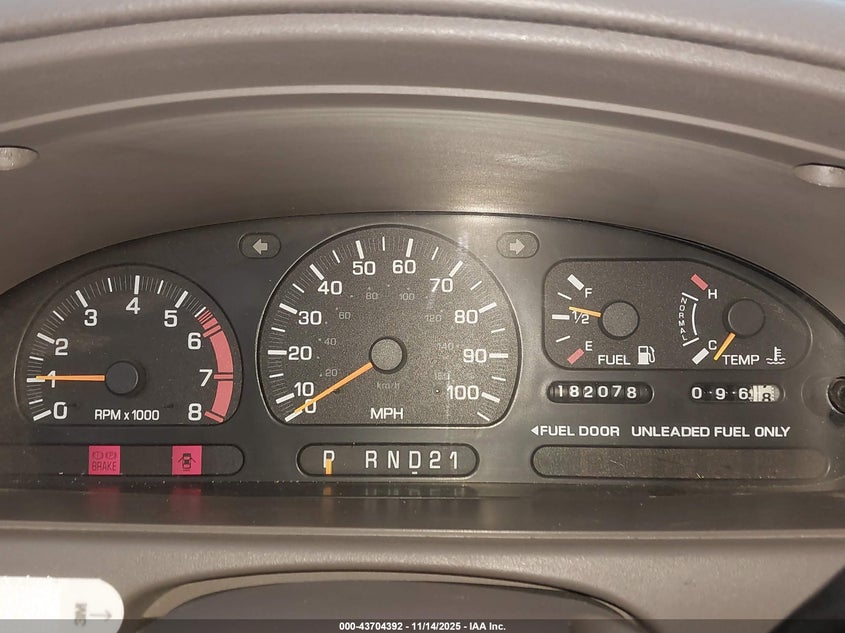 2000 Mercury Villager Estate VIN: 4M2XV14T2YDJ28393 Lot: 43704392