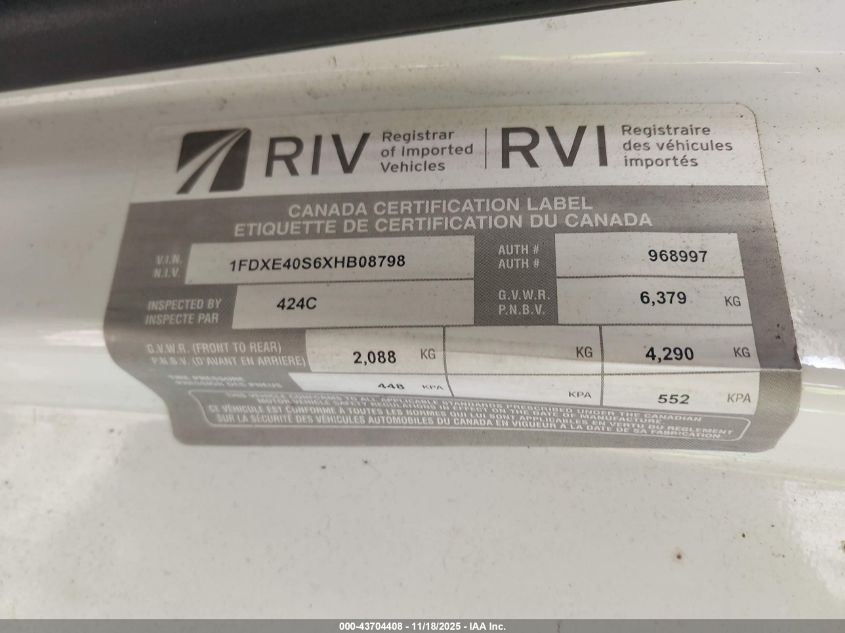 1999 Ford Econoline E450 Super Duty Cutwy Rv VIN: 1FDXE40S6XHB08798 Lot: 43704408