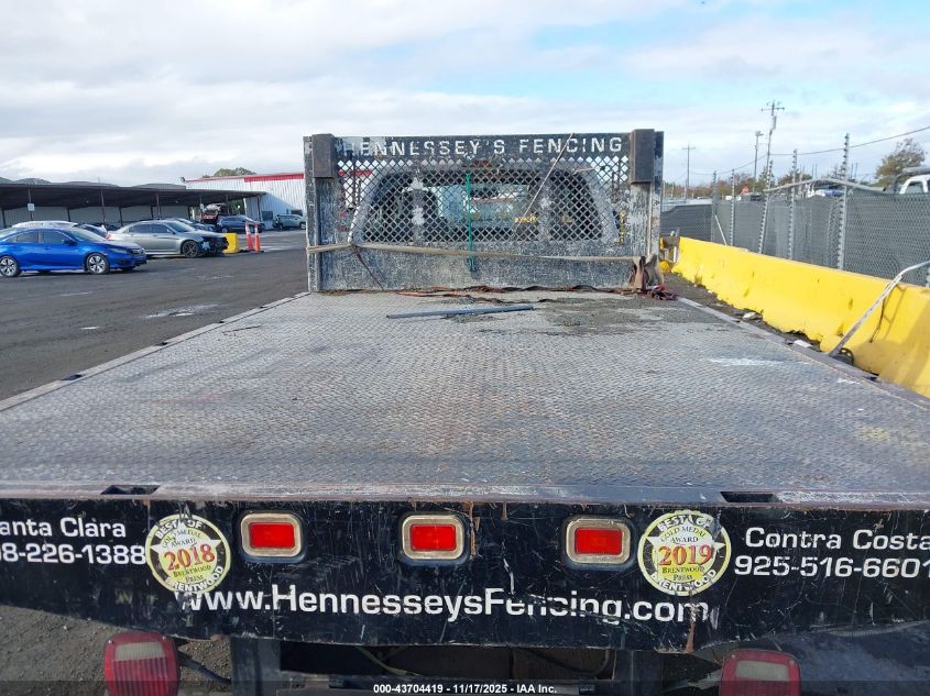 2015 Ford F-350 Chassis Xl VIN: 1FDRF3GT8FEC92639 Lot: 43704419