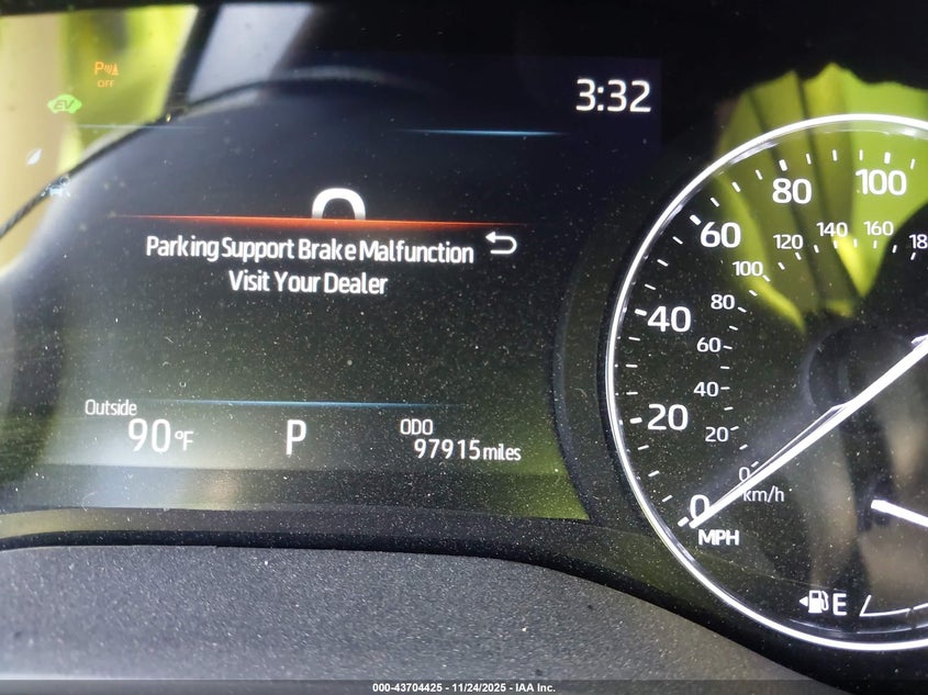 2022 Toyota Sienna Limited/Platinum VIN: 5TDZRKEC8NS109970 Lot: 43704425