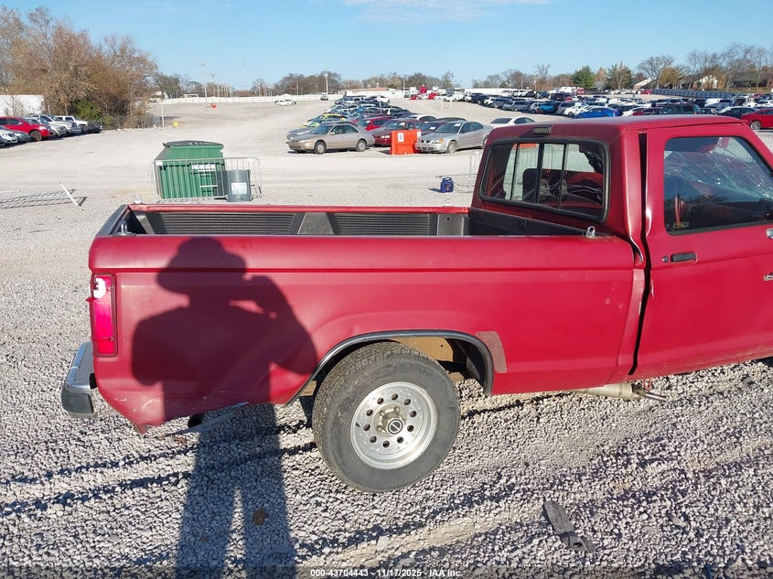 1990 Ford Ranger VIN: 1FTCR10A3LUB92481 Lot: 43704443