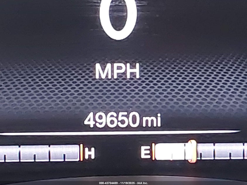 2021 Jeep Renegade Latitude 4X4 VIN: ZACNJDBB9MPM93991 Lot: 43704489