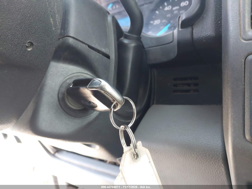 2017 Ford F-550 Chassis Xl VIN: 1FDUF5HT6HED80564 Lot: 43704511