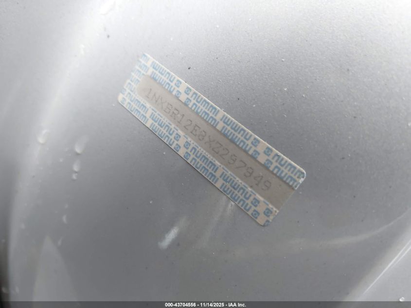 1999 Toyota Corolla Ce VIN: 1NXBR12E8XZ297949 Lot: 43704556