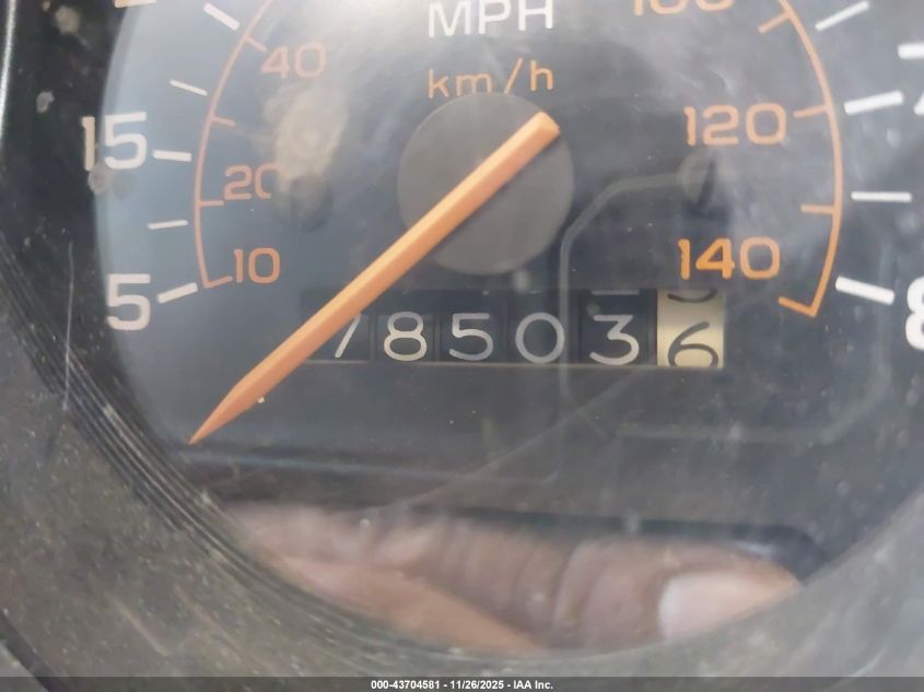 1984 Chevrolet G30 VIN: 2GBJG31M5E4114402 Lot: 43704581