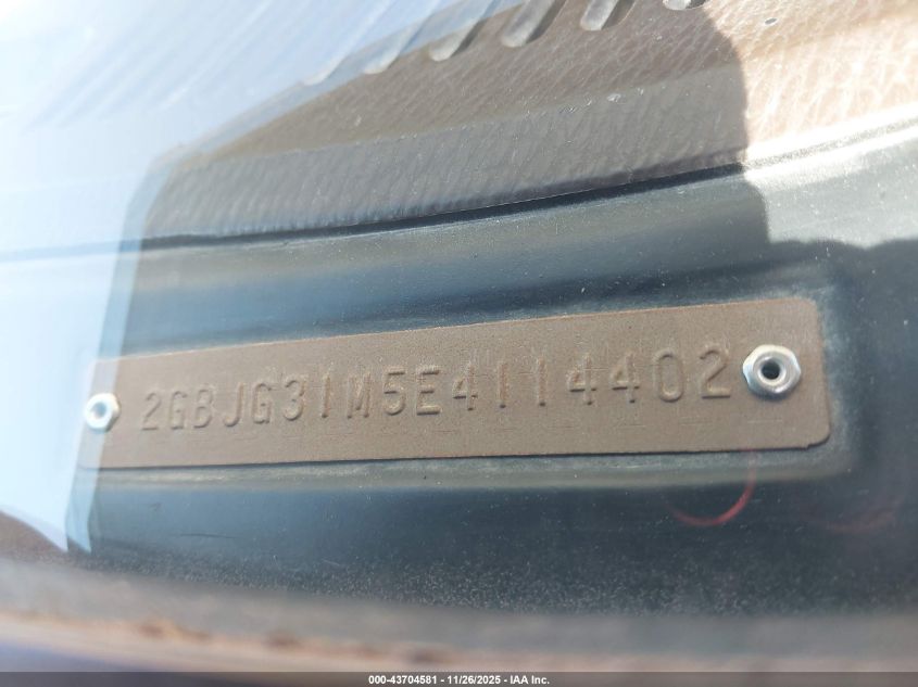 1984 Chevrolet G30 VIN: 2GBJG31M5E4114402 Lot: 43704581