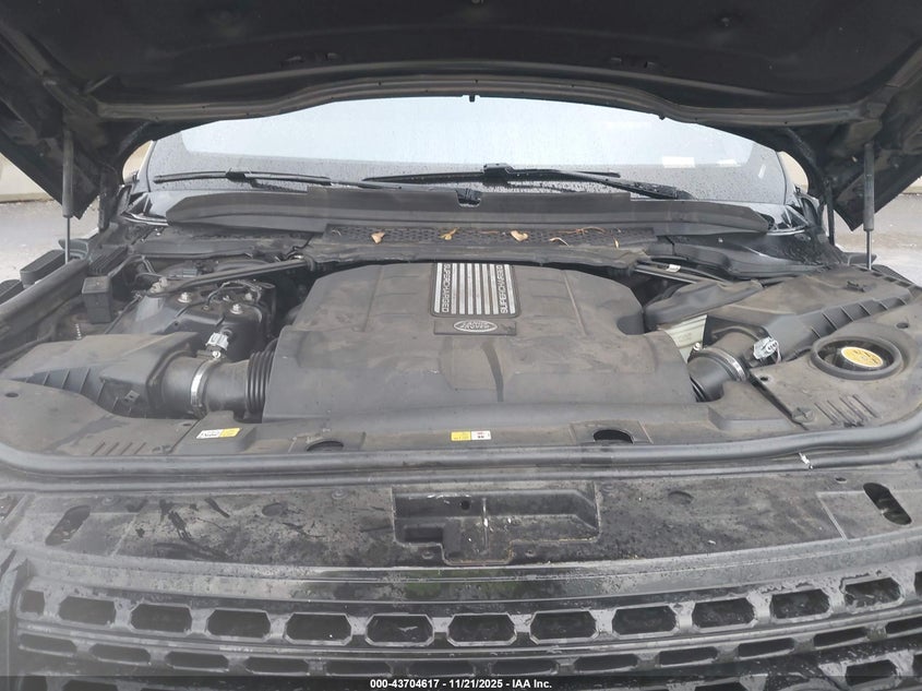 2017 Land Rover Range Rover 5.0L V8 Supercharged VIN: SALGS2FE7HA328117 Lot: 43704617