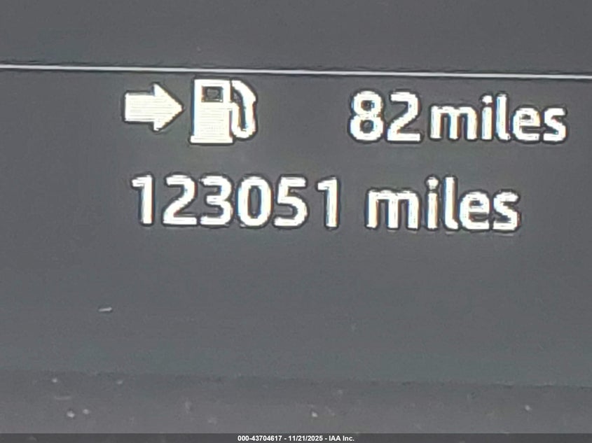 2017 Land Rover Range Rover 5.0L V8 Supercharged VIN: SALGS2FE7HA328117 Lot: 43704617