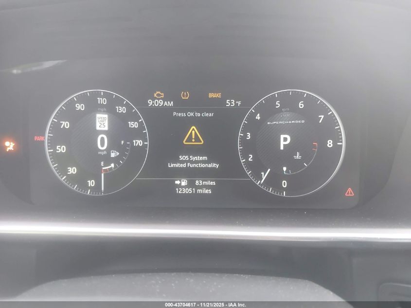 2017 Land Rover Range Rover 5.0L V8 Supercharged VIN: SALGS2FE7HA328117 Lot: 43704617