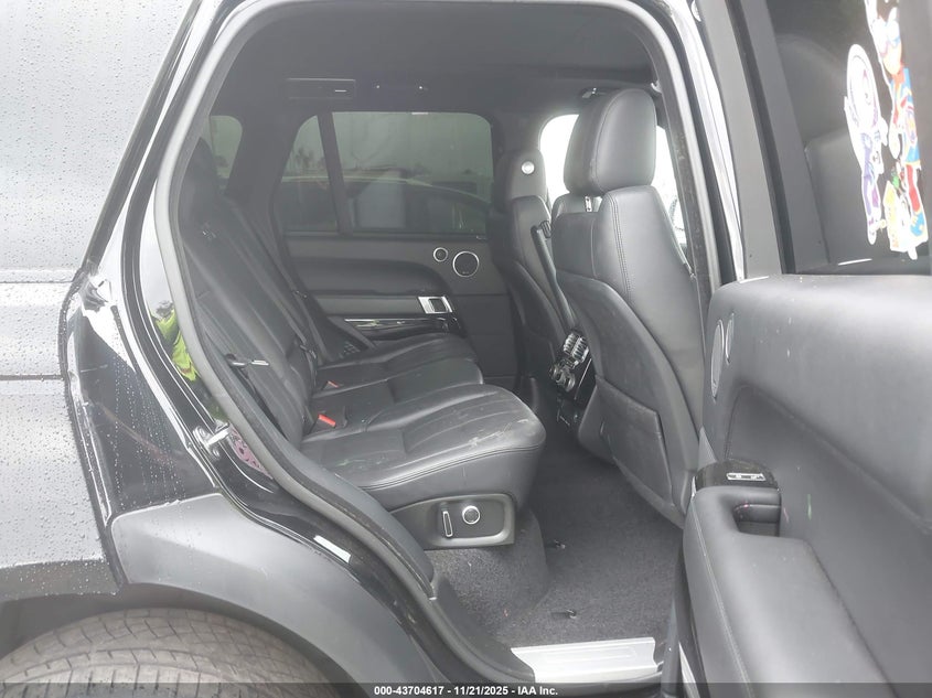 2017 Land Rover Range Rover 5.0L V8 Supercharged VIN: SALGS2FE7HA328117 Lot: 43704617