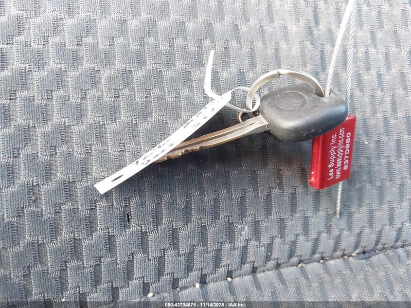 2005 Toyota Matrix VIN: 2T1KR32E15C378205 Lot: 43704675