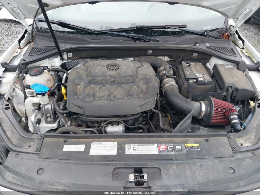 2018 Volkswagen Passat 2.0T R-Line/2.0T S VIN: 1VWAA7A33JC043909 Lot: 43704742