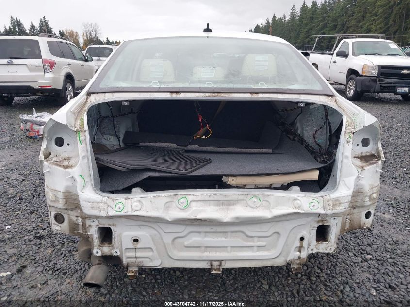 2018 Volkswagen Passat 2.0T R-Line/2.0T S VIN: 1VWAA7A33JC043909 Lot: 43704742