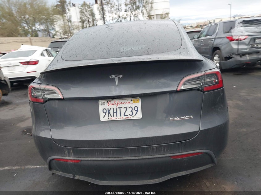 2023 Tesla Model Y Performance Dual Motor All-Wheel Drive VIN: 7SAYGDEF2PF941631 Lot: 43704800