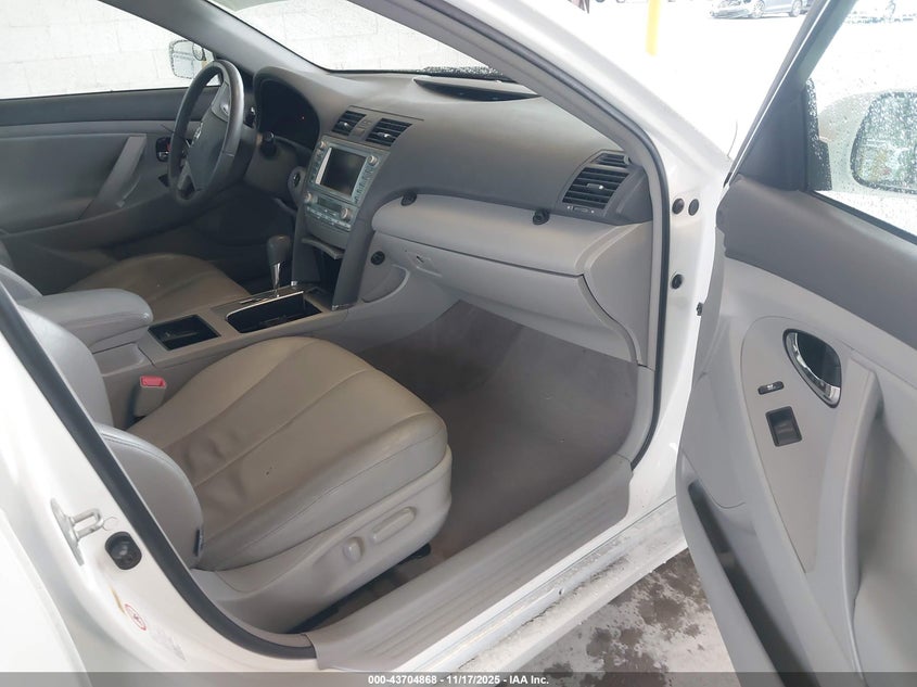 JTNBB46K773001704 2007 TOYOTA CAMRY photo no. 5