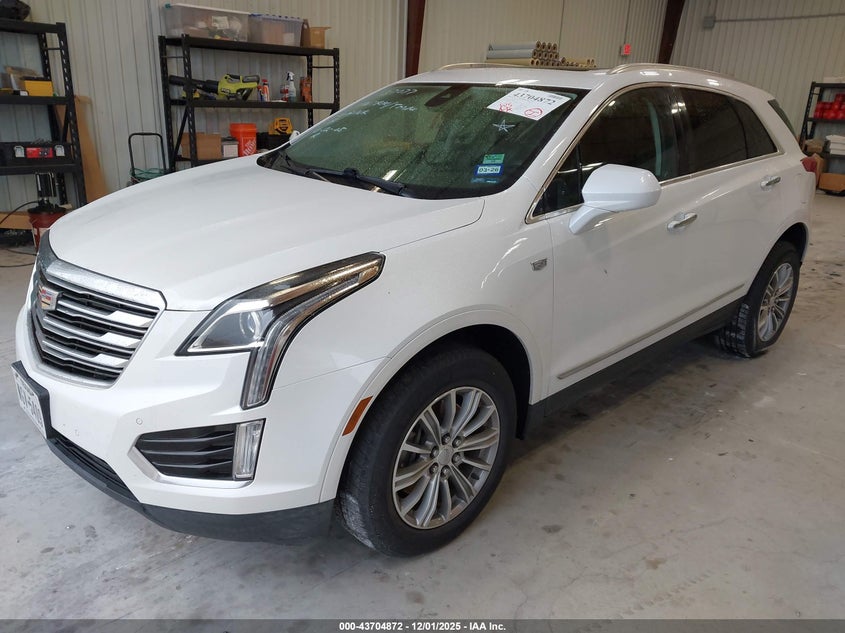 Vin: 1gyknbrs0hz137077, lot: 44200193, cadillac xt5 luxury 20172