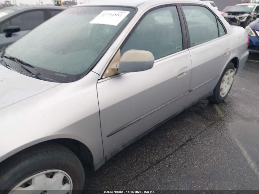 2000 Honda Accord 2.3 Lx VIN: JHMCG6652YC029538 Lot: 43704881