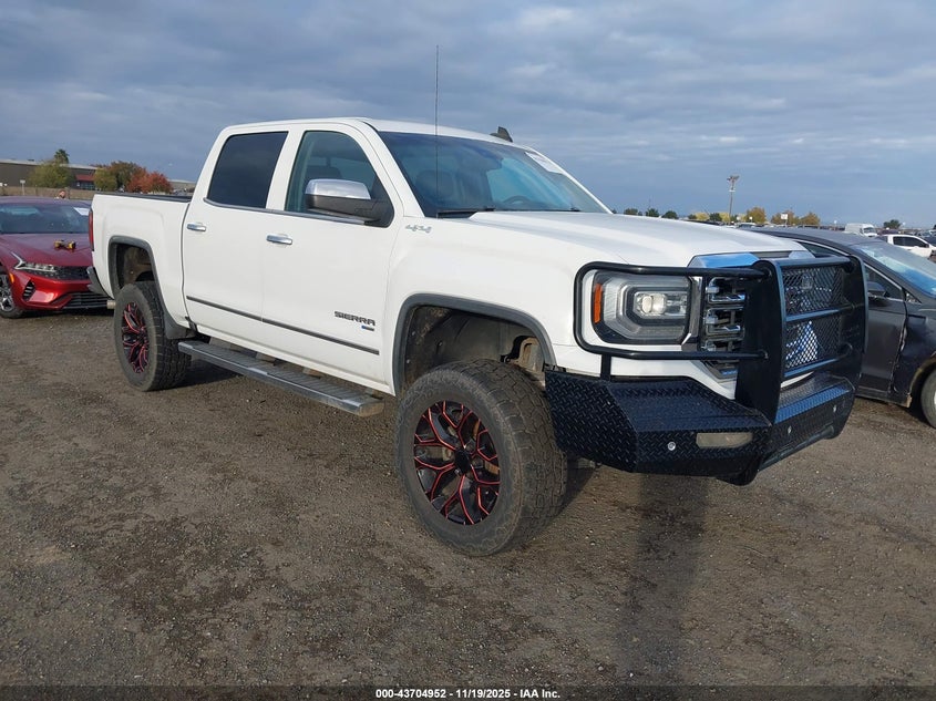 GMC SIERRA 1500 SLT